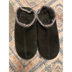 Bearpaw Retro Platform Slippers Black Suede Wool Blend Lining Braid Trim Womens